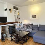 Fresno Al, Amplio, Familiar Apartment *