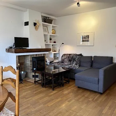 Fresno Al, Amplio, Familiar フォルミガル